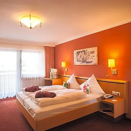 Wellness- Und Vitalhotel Boehmhof Отель