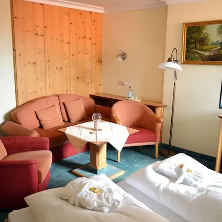 فندق Wellness- Und Vitalhotel Boehmhof