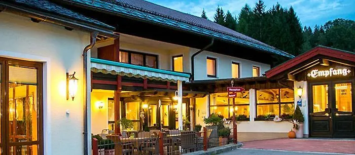 فندق Wellness- Und Vitalhotel Boehmhof 4*