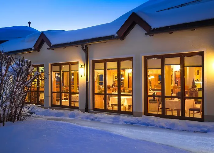 Wellness- Und Vitalhotel Boehmhof فندق 4*