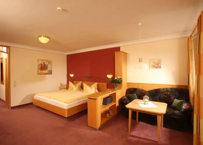 فندق Wellness- Und Vitalhotel Boehmhof 4*
